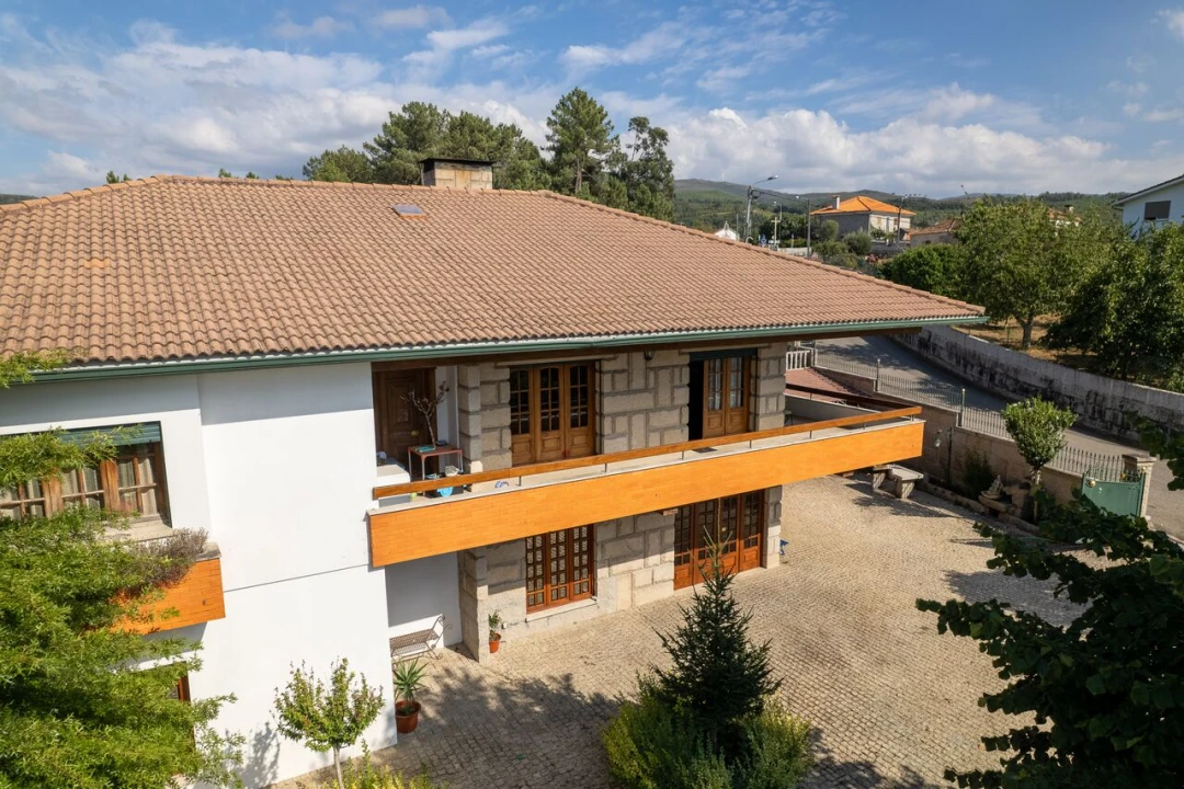 Moradia T4 para Venda em Cambeses Foto 13