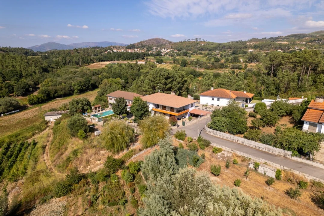 Moradia T4 para Venda em Cambeses Foto 24