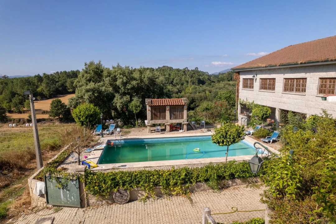 Moradia T4 para Venda em Cambeses Foto 29