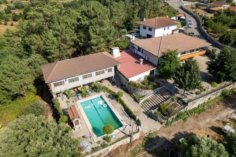 Moradia T4 para Venda em Cambeses Foto 25