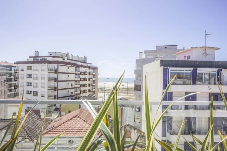 Apartamento T2 para Venda em Buarcos Foto 9