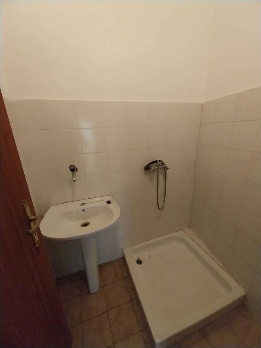 Moradia T2 para Venda em Assentiz Foto 35