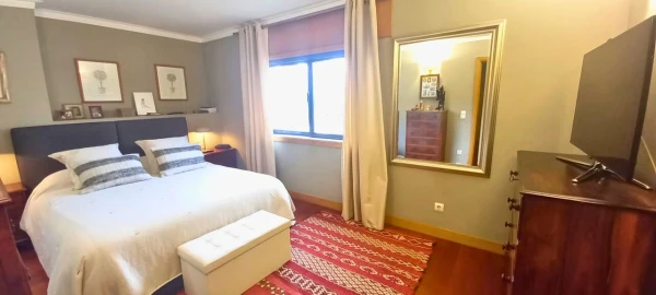 Moradia T6 para Venda em Aldoar, Foz do Douro e Nevogilde