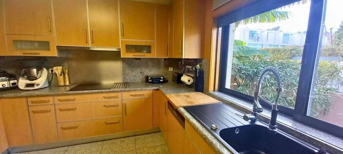 Moradia T6 para Venda em Aldoar, Foz do Douro e Nevogilde Foto 32