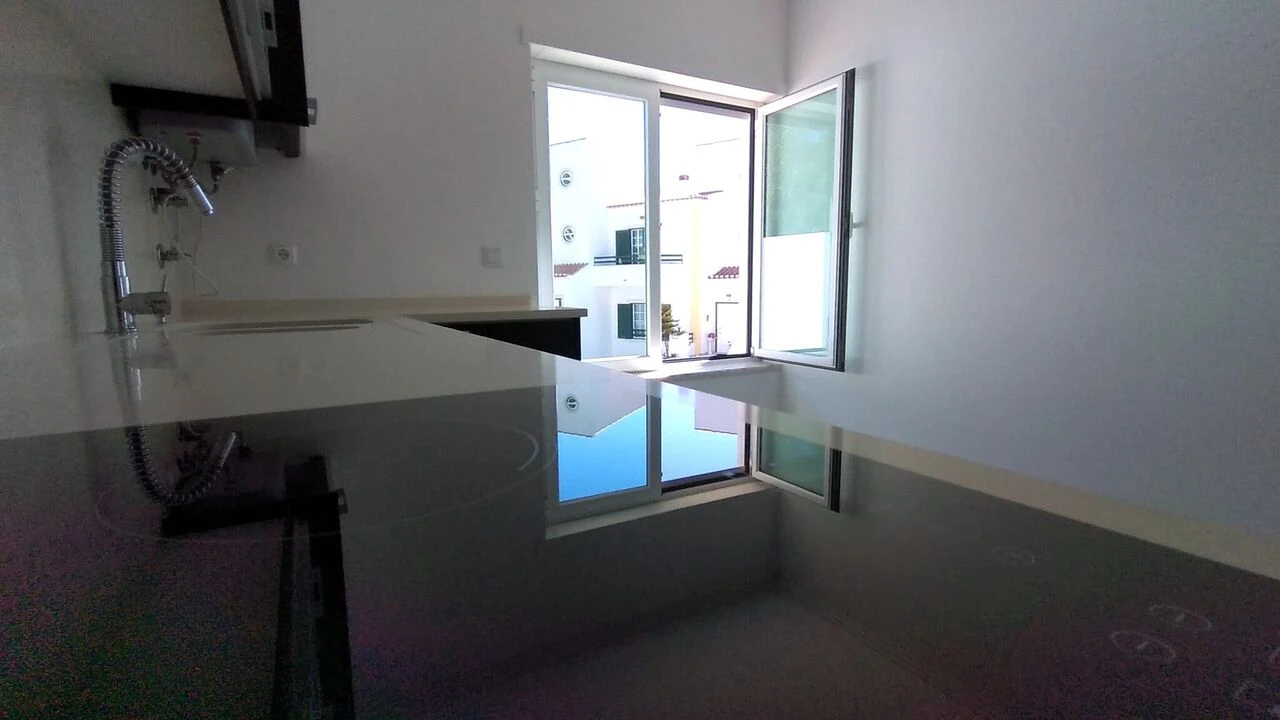 Moradia T3 para Venda em Ericeira Foto 7