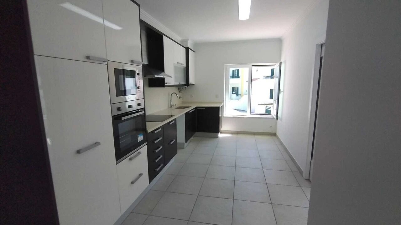 Moradia T3 para Venda em Ericeira Foto 8