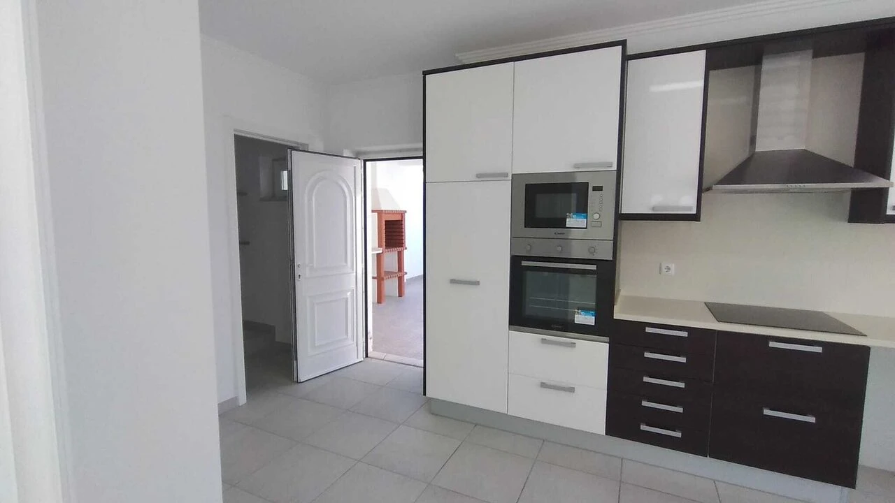 Moradia T3 para Venda em Ericeira Foto 9