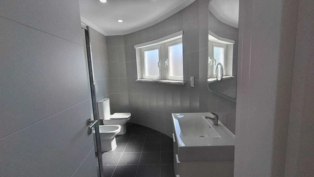 Moradia T3 para Venda em Ericeira Foto 21