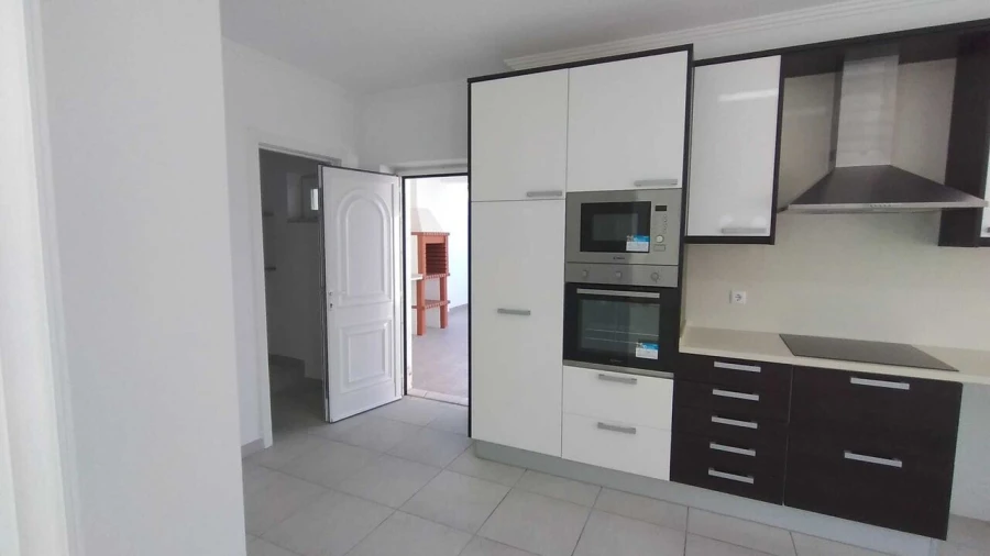 Moradia T3 para Venda em Ericeira Foto 9