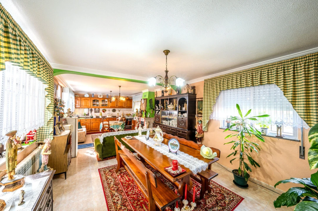 Moradia T5 para Venda em Carriço Foto 16