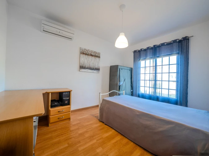 Moradia T5 para Venda em Carriço Foto 36