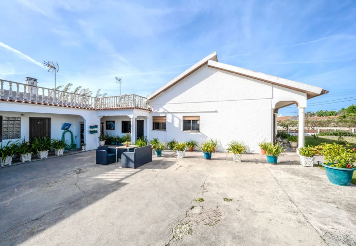 Moradia T5 para Venda em Carriço Foto 41