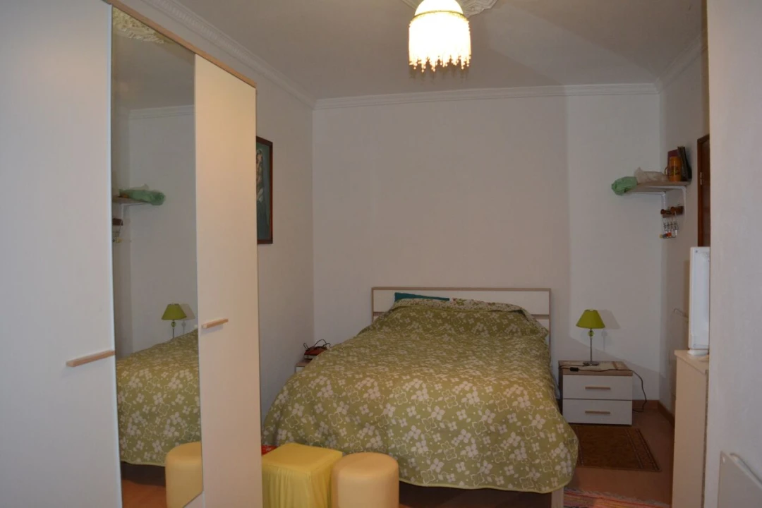 Moradia T5 para Venda em Guarda Foto 8