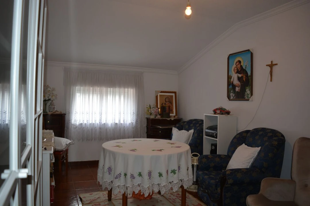 Moradia T5 para Venda em Guarda Foto 10