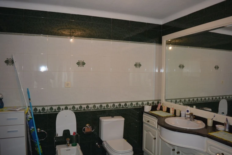 Moradia T5 para Venda em Guarda Foto 17