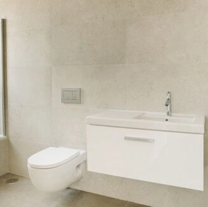 Moradia T3 para Venda em Quelfes Foto 5