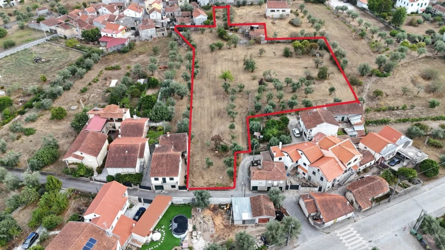 Quinta T3 para Venda em Lapa do Lobo Foto 11