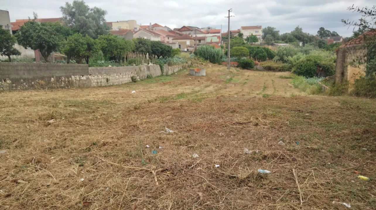 Terreno para Venda em Casal Comba Foto 2