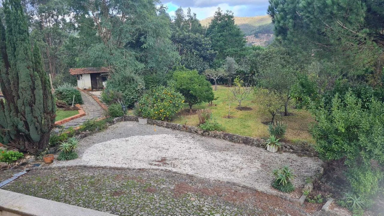 Moradia T4 para Venda em Ossela Foto 20