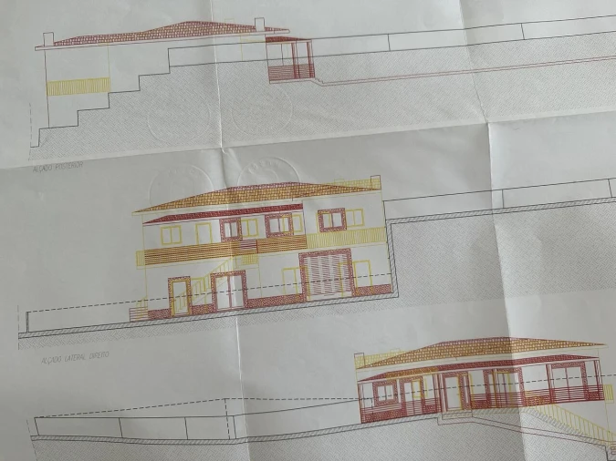 Moradia T4 para Venda em Candedo Foto 3