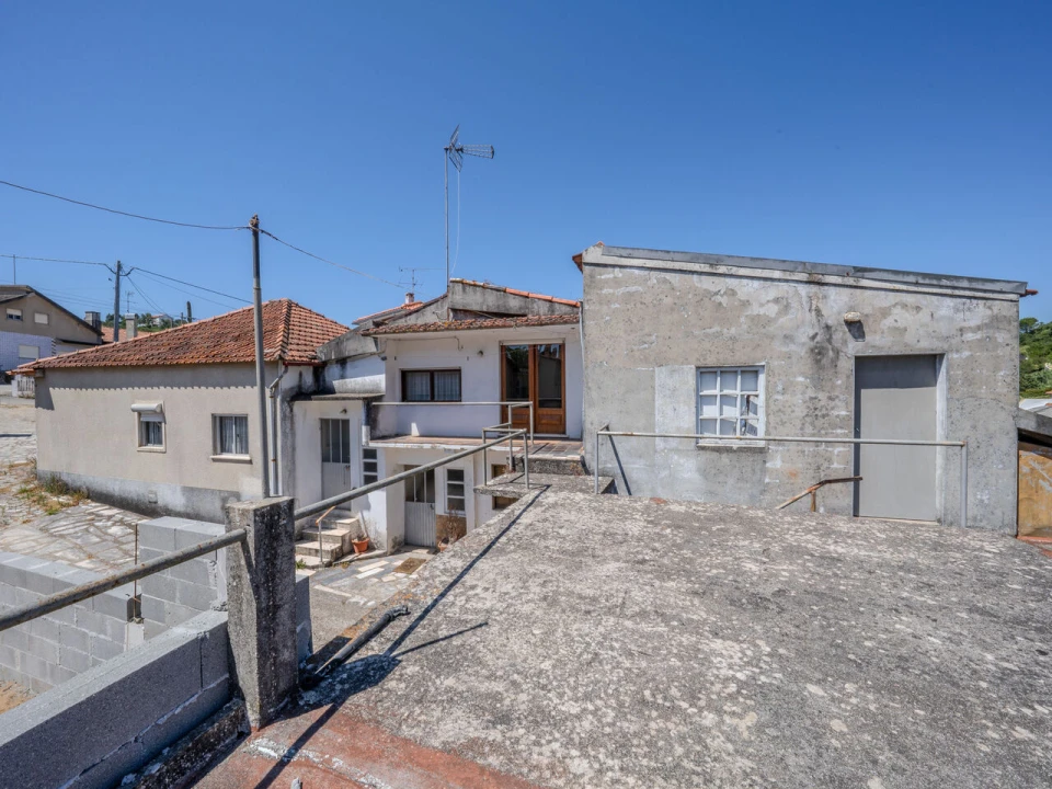 Moradia T3 para Venda em Maceira Foto 18