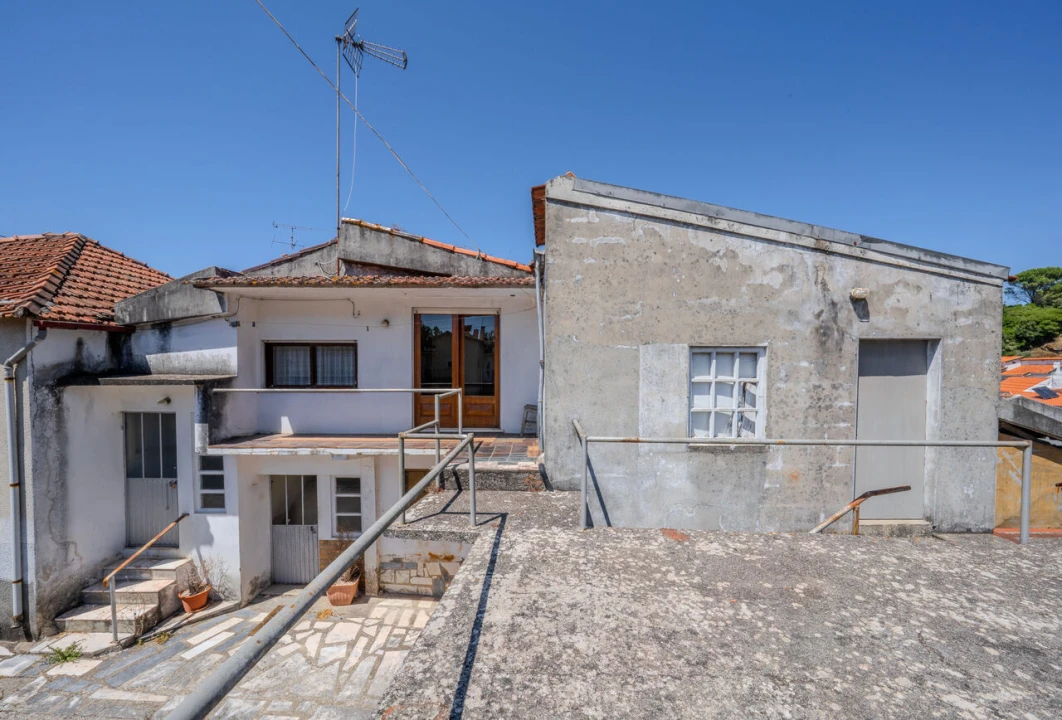 Moradia T3 para Venda em Maceira Foto 19