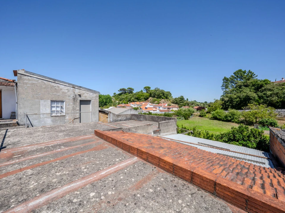 Moradia T3 para Venda em Maceira Foto 28