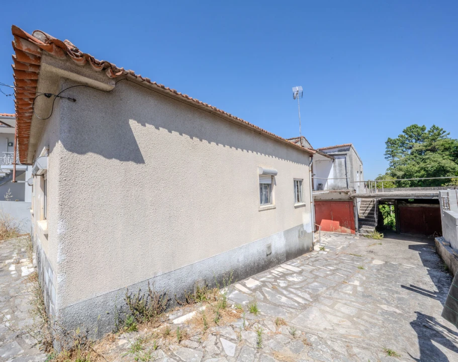 Moradia T3 para Venda em Maceira Foto 45