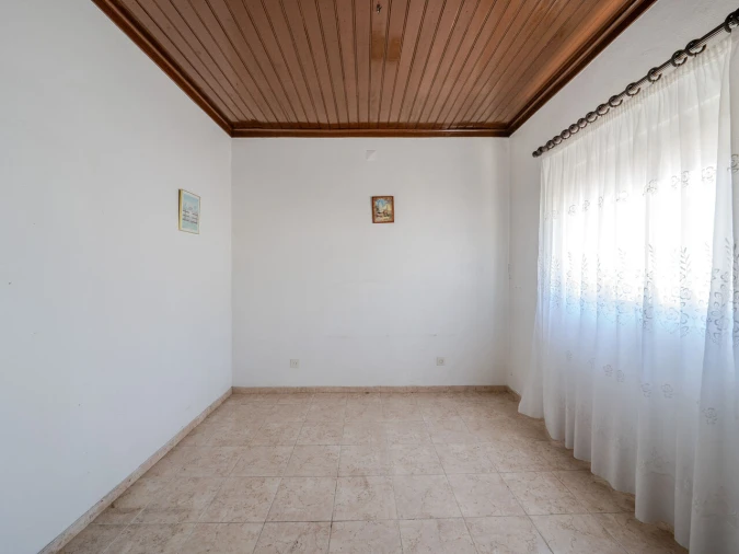 Moradia T3 para Venda em Maceira Foto 4