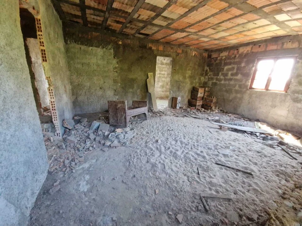 Moradia T2 para Venda em Cousso Foto 4