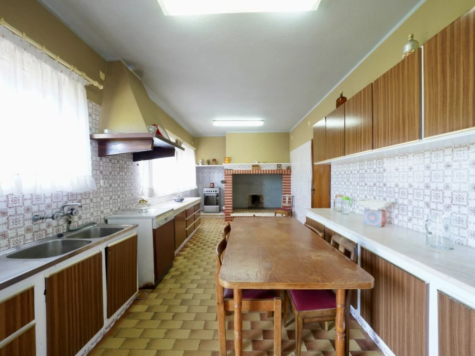 Moradia T4 para Venda em Benedita Foto 9