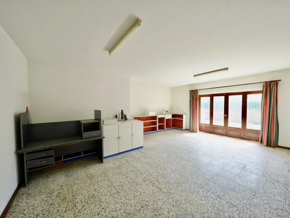 Moradia T4 para Venda em Benedita Foto 48