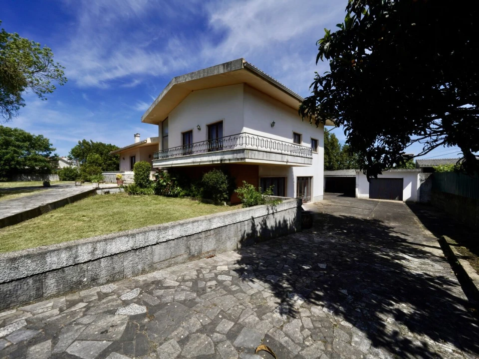 Moradia T4 para Venda em Benedita Foto 57