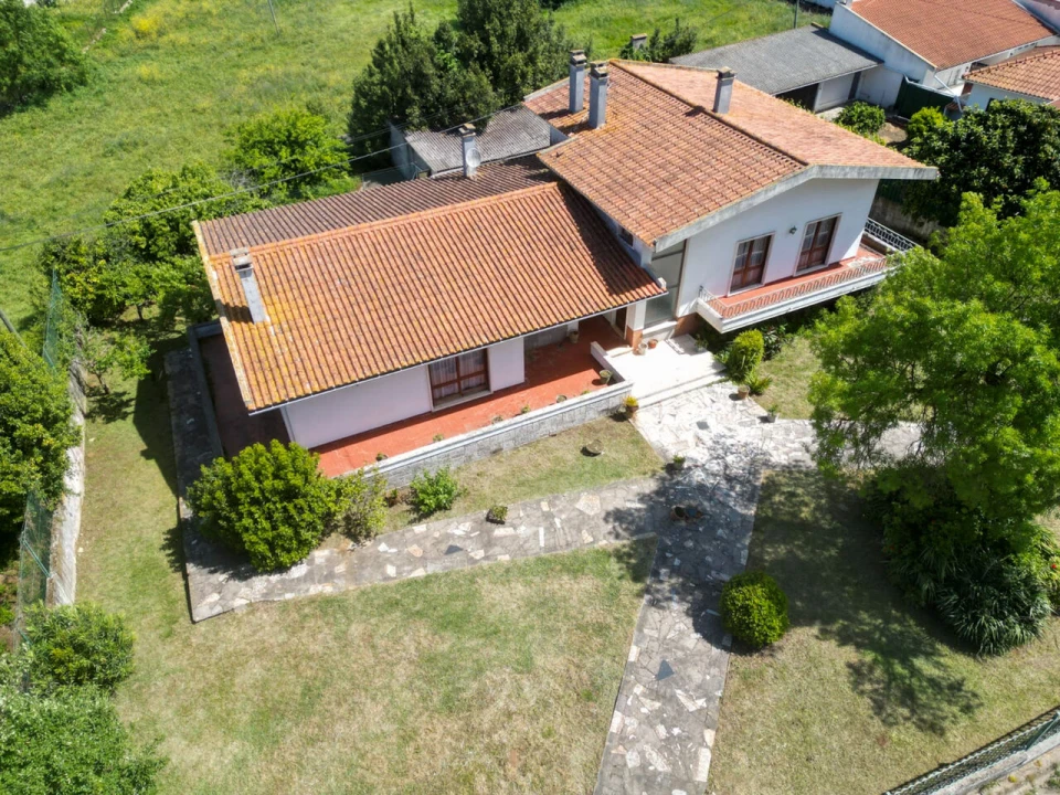 Moradia T4 para Venda em Benedita Foto 22