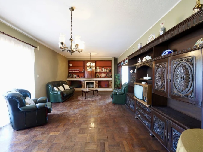 Moradia T4 para Venda em Benedita Foto 6