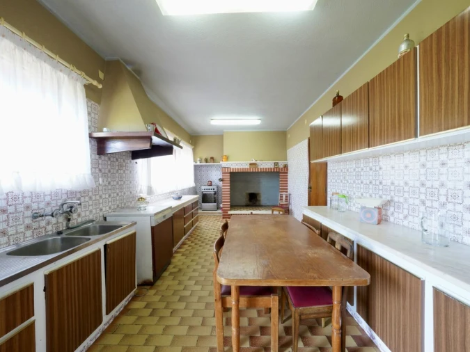 Moradia T4 para Venda em Benedita Foto 9