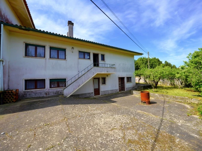 Moradia T4 para Venda em Benedita Foto 32