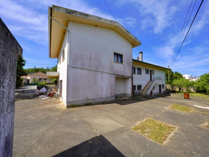 Moradia T4 para Venda em Benedita Foto 33