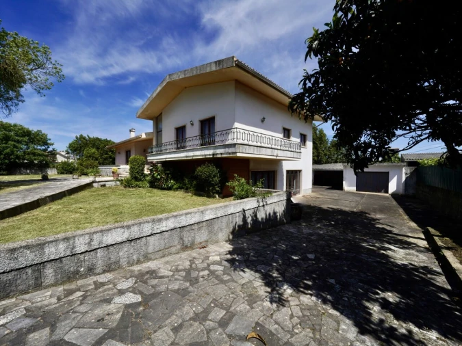 Moradia T4 para Venda em Benedita Foto 57