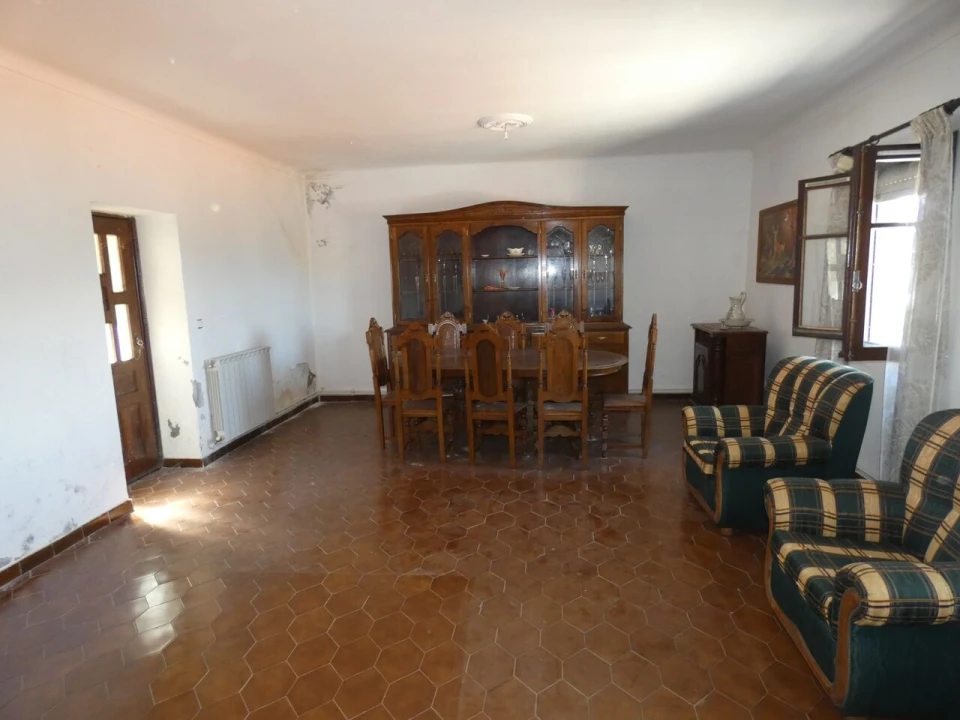 Moradia T5 para Venda em Cristoval Foto 4