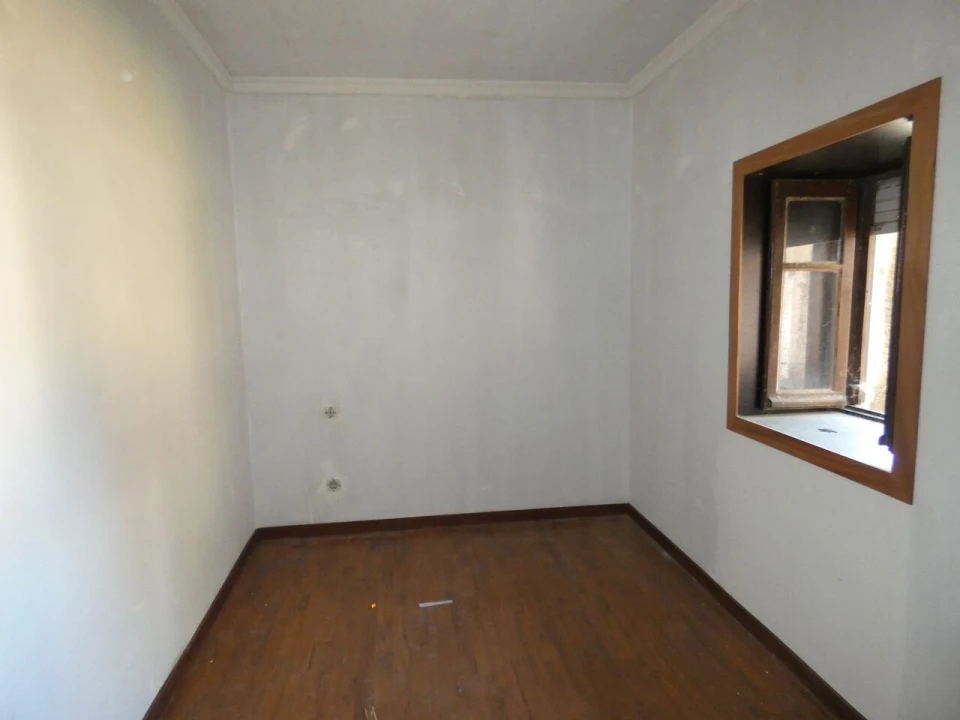 Moradia T5 para Venda em Cristoval Foto 10