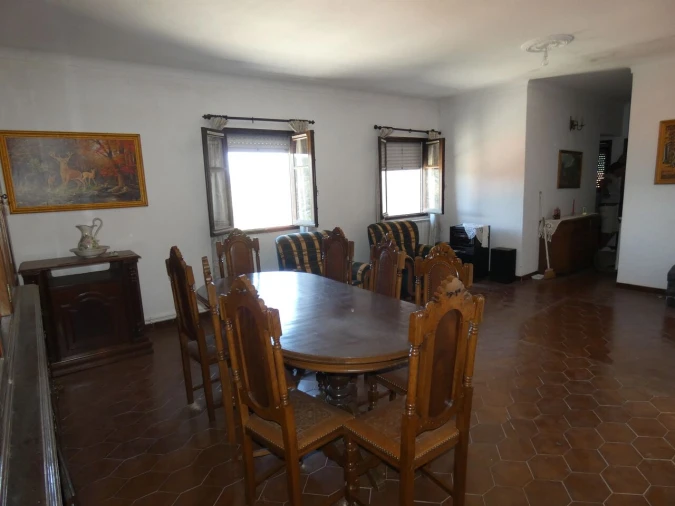 Moradia T5 para Venda em Cristoval Foto 5