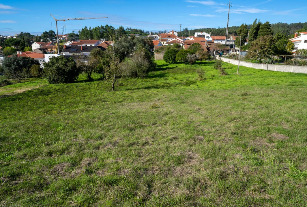 Moradia T4 para Venda em Maceira Foto 7