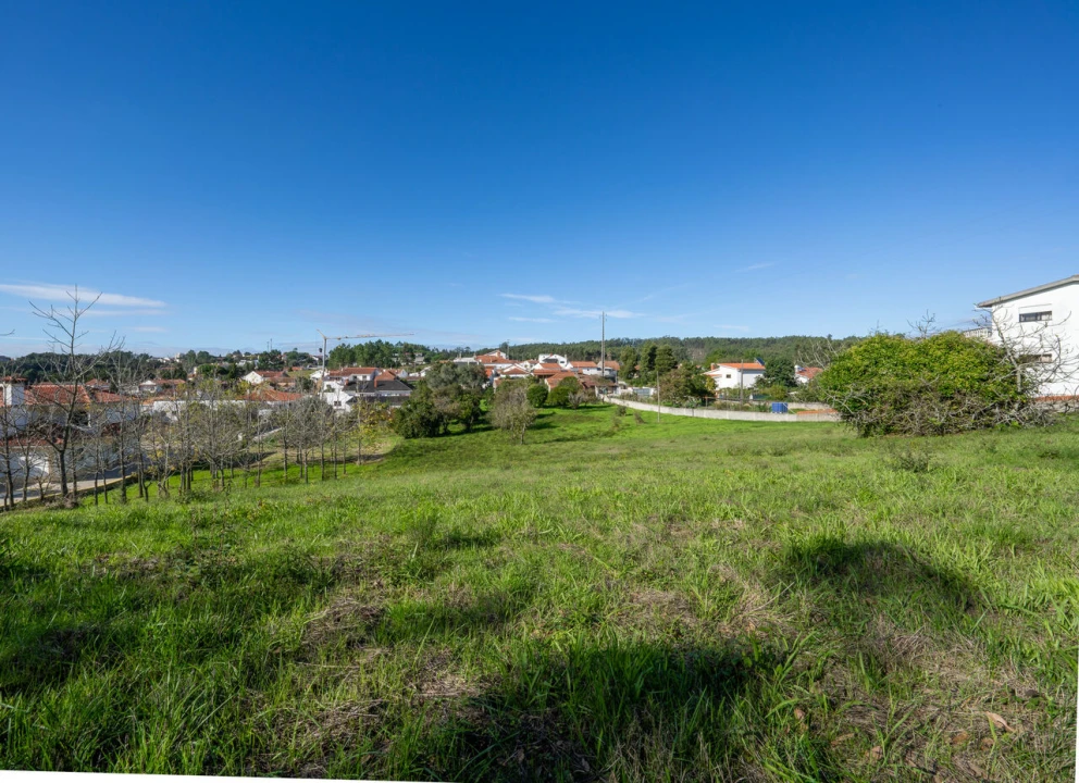 Moradia T4 para Venda em Maceira Foto 8