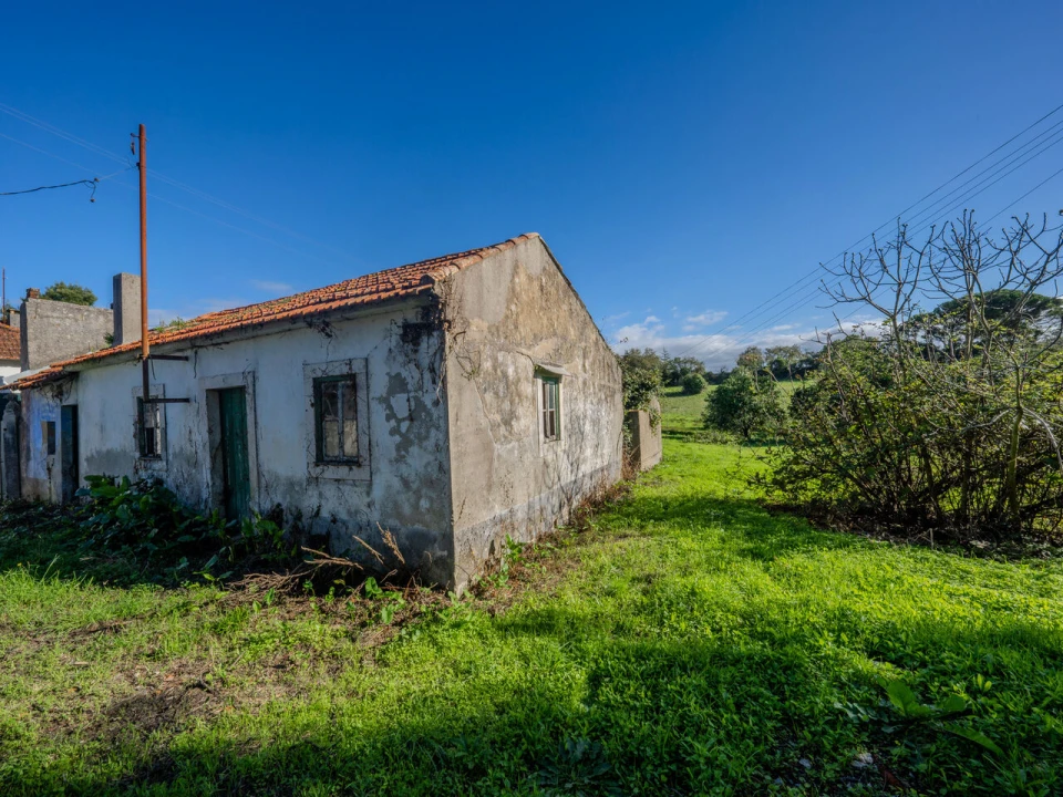 Moradia T4 para Venda em Maceira Foto 9