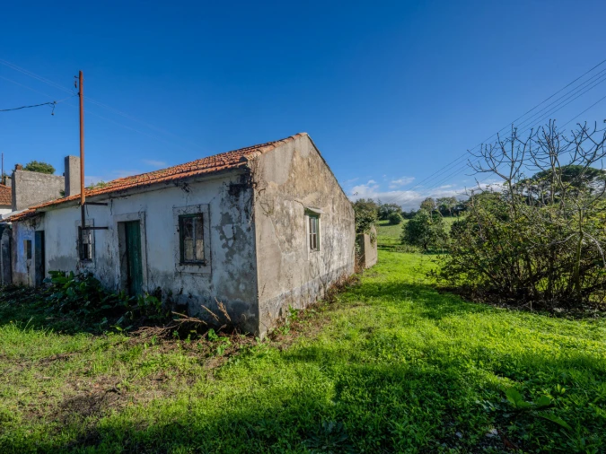 Moradia T4 para Venda em Maceira Foto 9