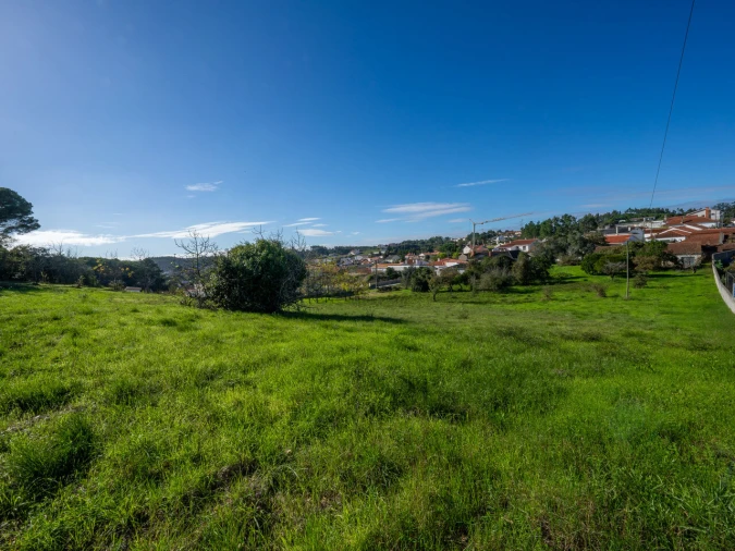 Moradia T4 para Venda em Maceira Foto 16