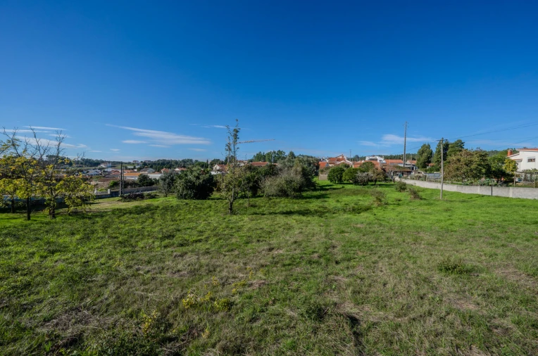 Moradia T4 para Venda em Maceira Foto 18