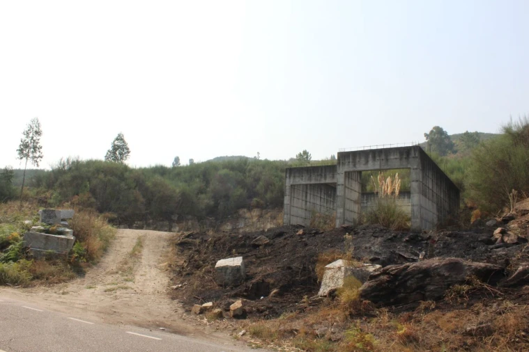 Terreno para Venda em Barbeita