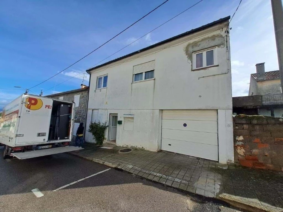 Moradia T6 para Venda em Sé, Santa Maria e Meixedo Foto 1